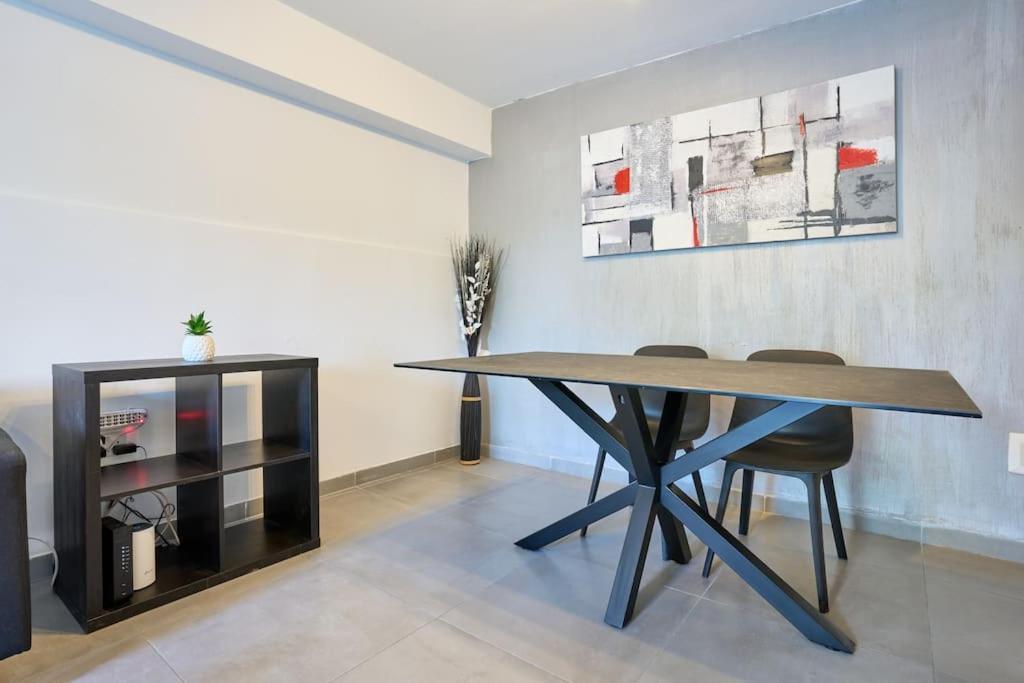 Urban Front - Walking Distance From Paceville And St George Bay Beach Is-Swieqi Εξωτερικό φωτογραφία